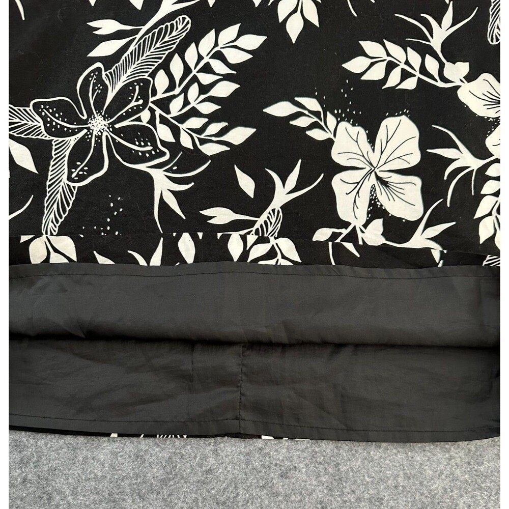 H&M Tropical Floral A-Line Skirt Size 4 Black White Monochrome Coastal Resort - Picture 6 of 9